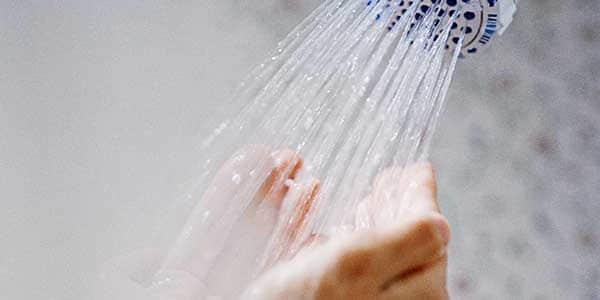 كيفية الاغتسال من الجنابة كيفية الاغتسال من الجنابة