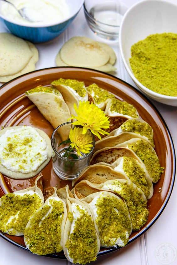 طريقة عمل القطايف بالقشطة الجاهزه