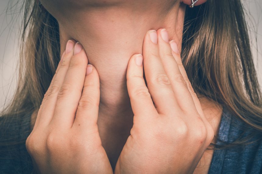 اعراض الغدة الدرقية الخاملة عند النساء اعراض الغدة الدرقية الخاملة عند النساء