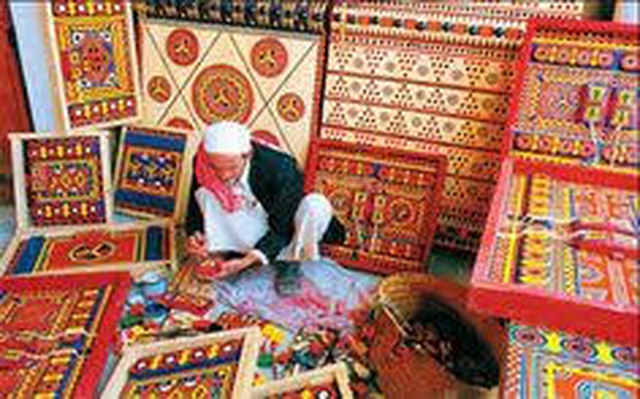 المصنوعات اليدوية المصنوعات اليدوية