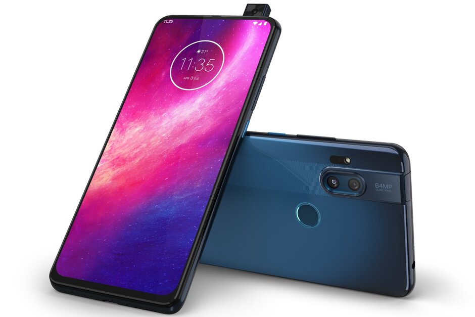 تصميم Motorola One Hyper