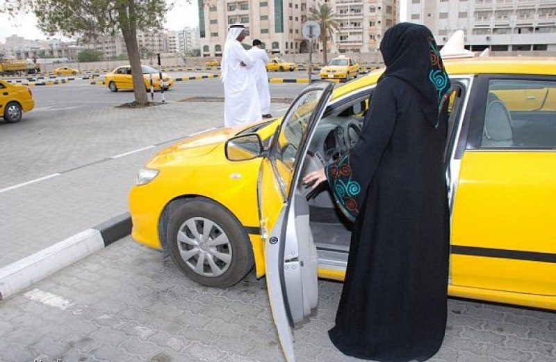 نموذج رخصة قيادة للنساء نموذج رخصة قيادة للنساء