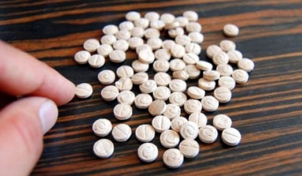 مغذي تنظيف البول من الكبتاجون0 مغذي تنظيف البول من الكبتاجون